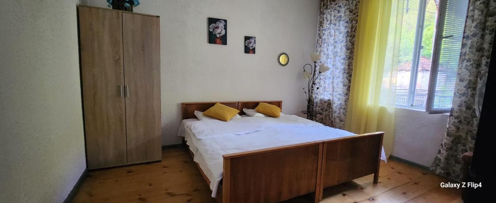 Iveri House Koutaïssi Extérieur photo